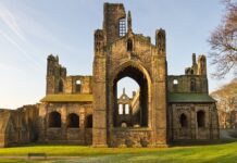 Індустріальний туризм: Індустріальний музей Лідса, Armley Mills, Thwaite Mills