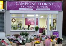 Funeral Flowers, Leeds. Campions Funeral Flower Tributes.