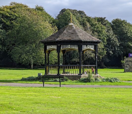 Horsforth Hall Park