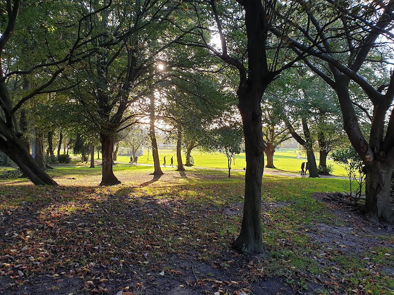 Horsforth Hall Park
