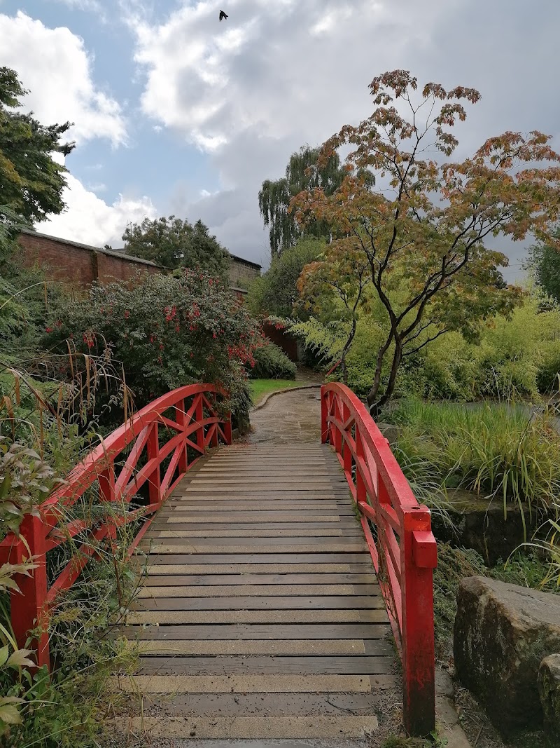Horsforth Hall Park
